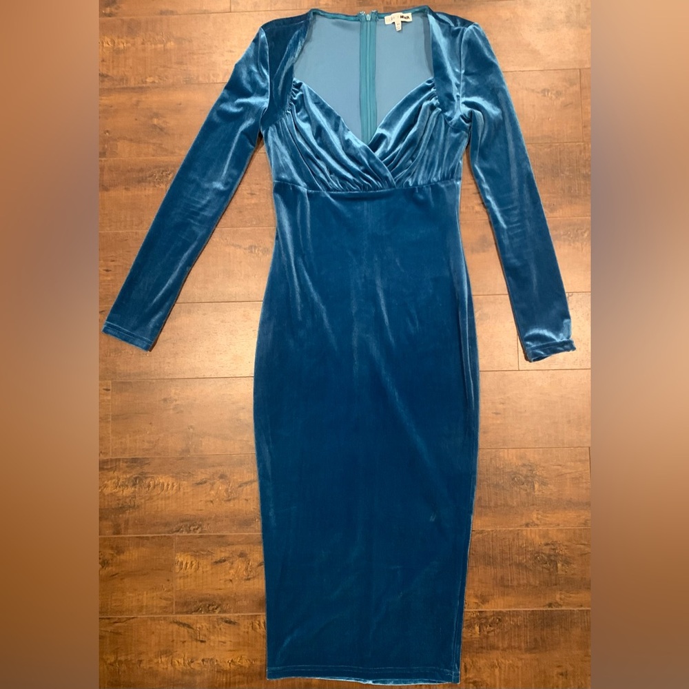 Fashion Nova XS teal dress